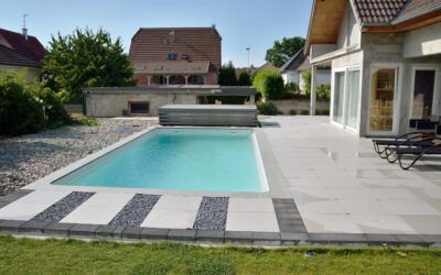 Pourquoi opter pour un dallage dans le 68 autour de votre piscine ?